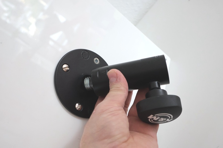 Stativadapter Nahaufnahme -- Flansch mit Schrauben