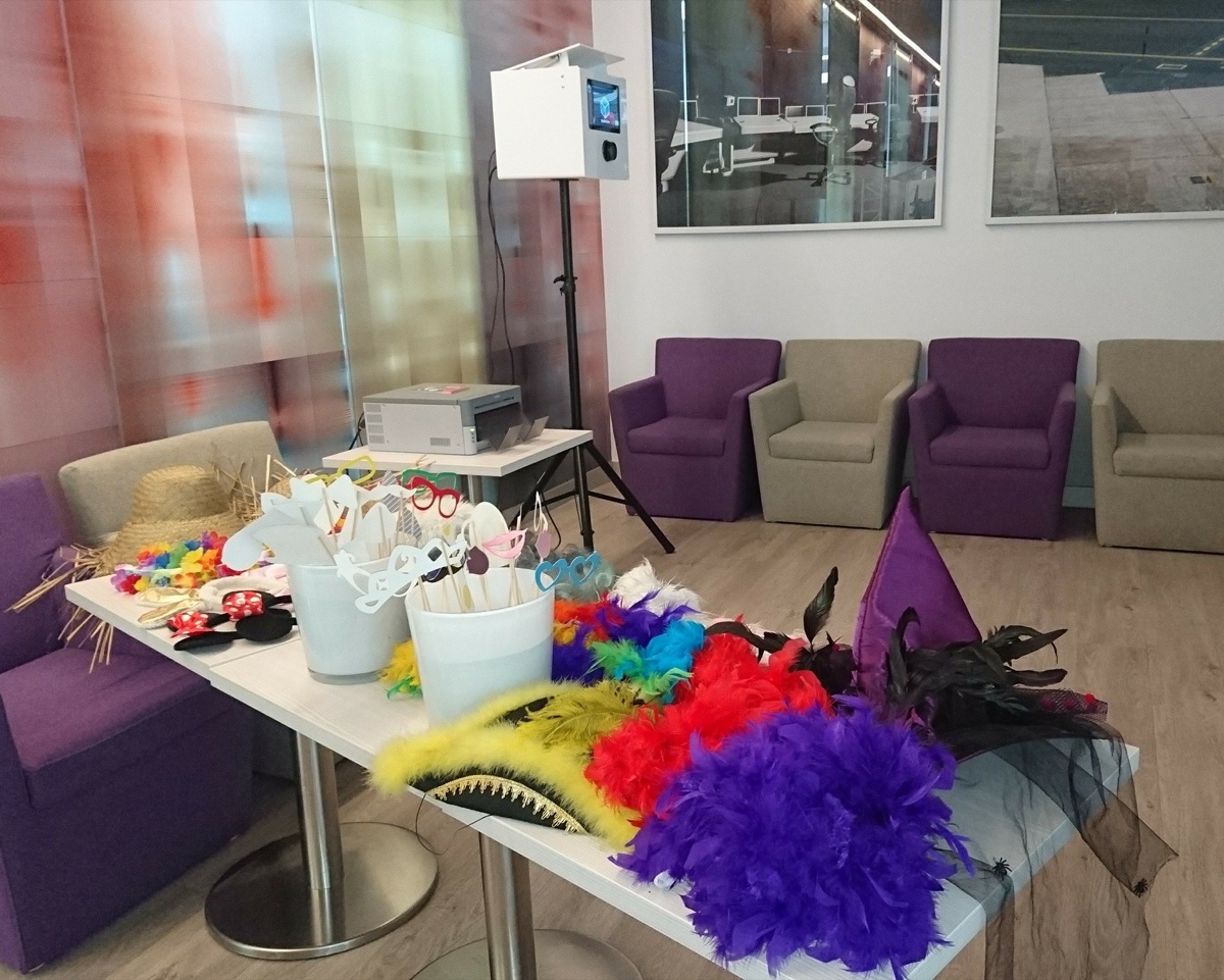 SmileCube Fotobox bei einem Firmen-Event im InterCity Frankfurt