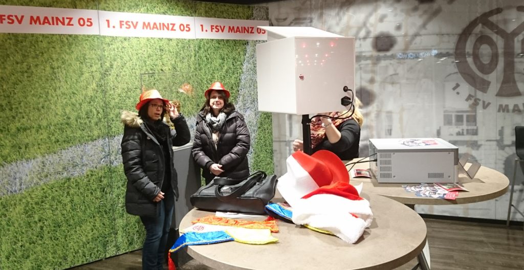 SmileCube Fotobox beim DFB-Pokal Achtelfinale in Mainz